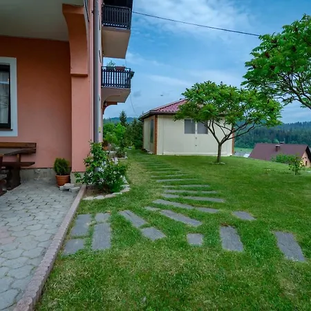 Rum i privatbostad Zelena Oaza
